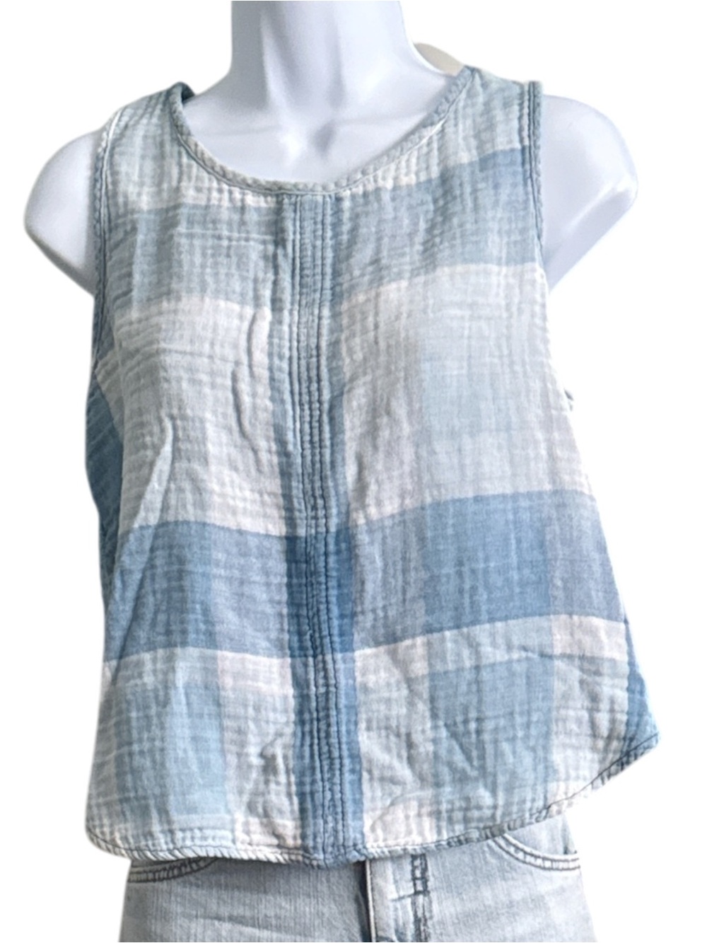 Light Blue & White Striped Sleeveless Linen-Blend Top - Picture 2 of 7